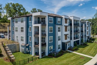 well manicured grounds at The Anson